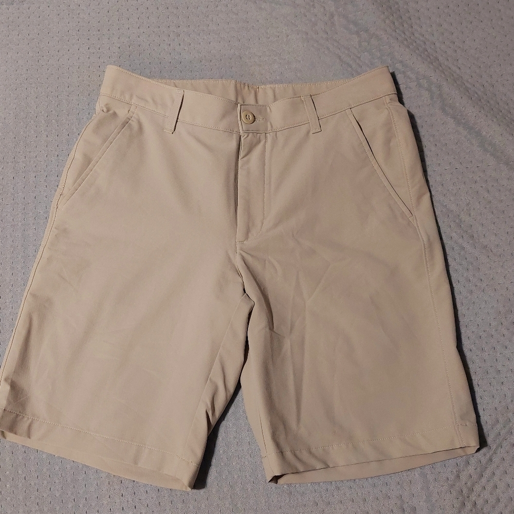 Under Armour Men's Tan Golf  Shorts